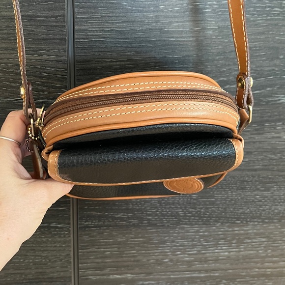 EUC  Delane Canada Pebbled Leather Black & Caramel Leather Crossbody Bag - Picture 8 of 13